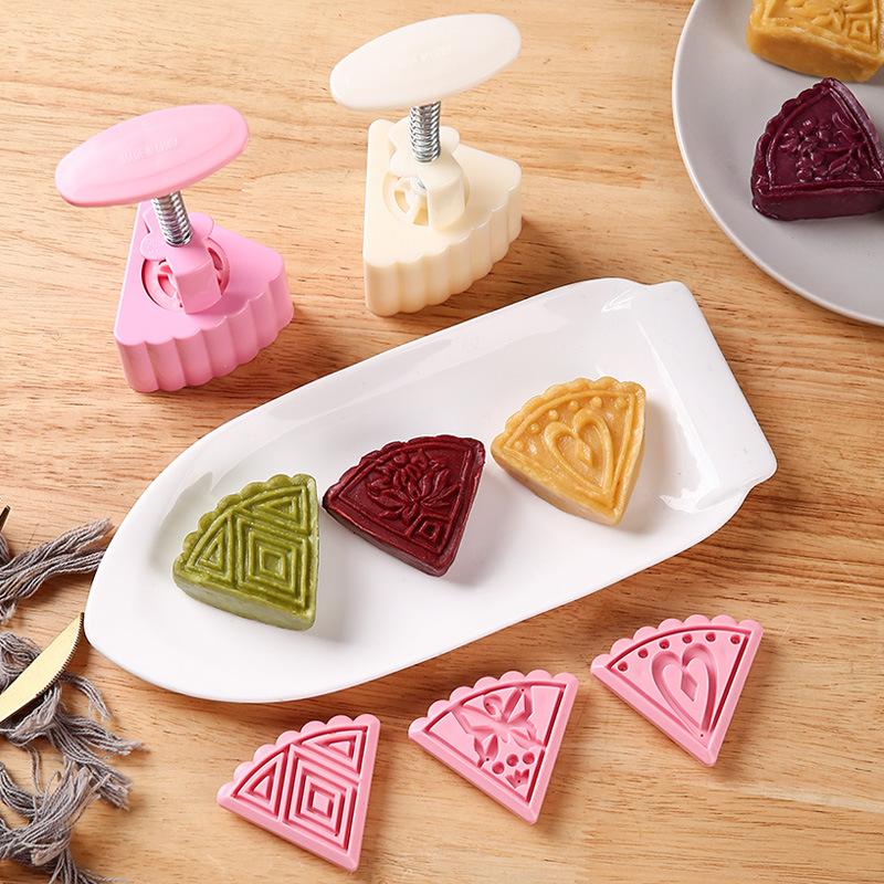 Kitchen Baking Torch - 1 Set Cetakan Kue Bulan DIY