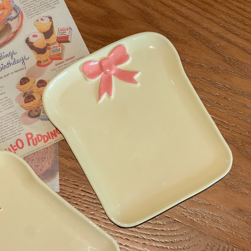 Piring Keramik Bentuk Pita yan - Kitchen Baking Dishes ulasan dan harga